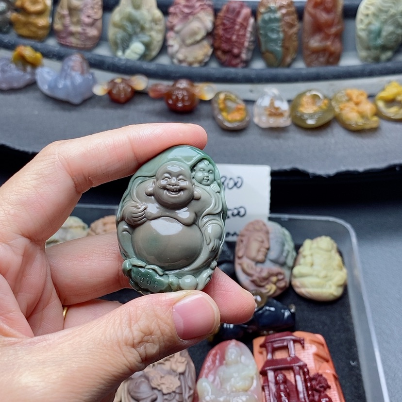 【闪购商品】定制石英质玉吊坠未镶嵌