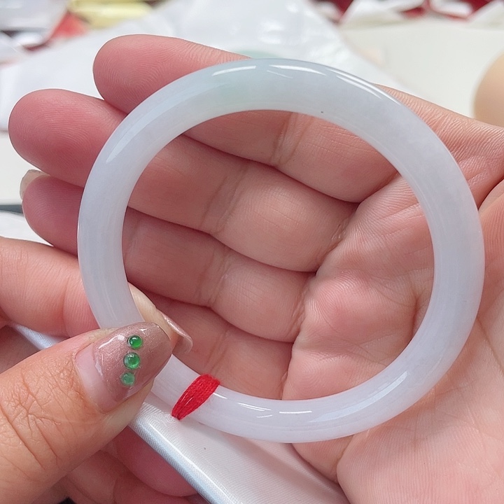 翡翠手镯未镶嵌缅甸翡翠手镯56圈