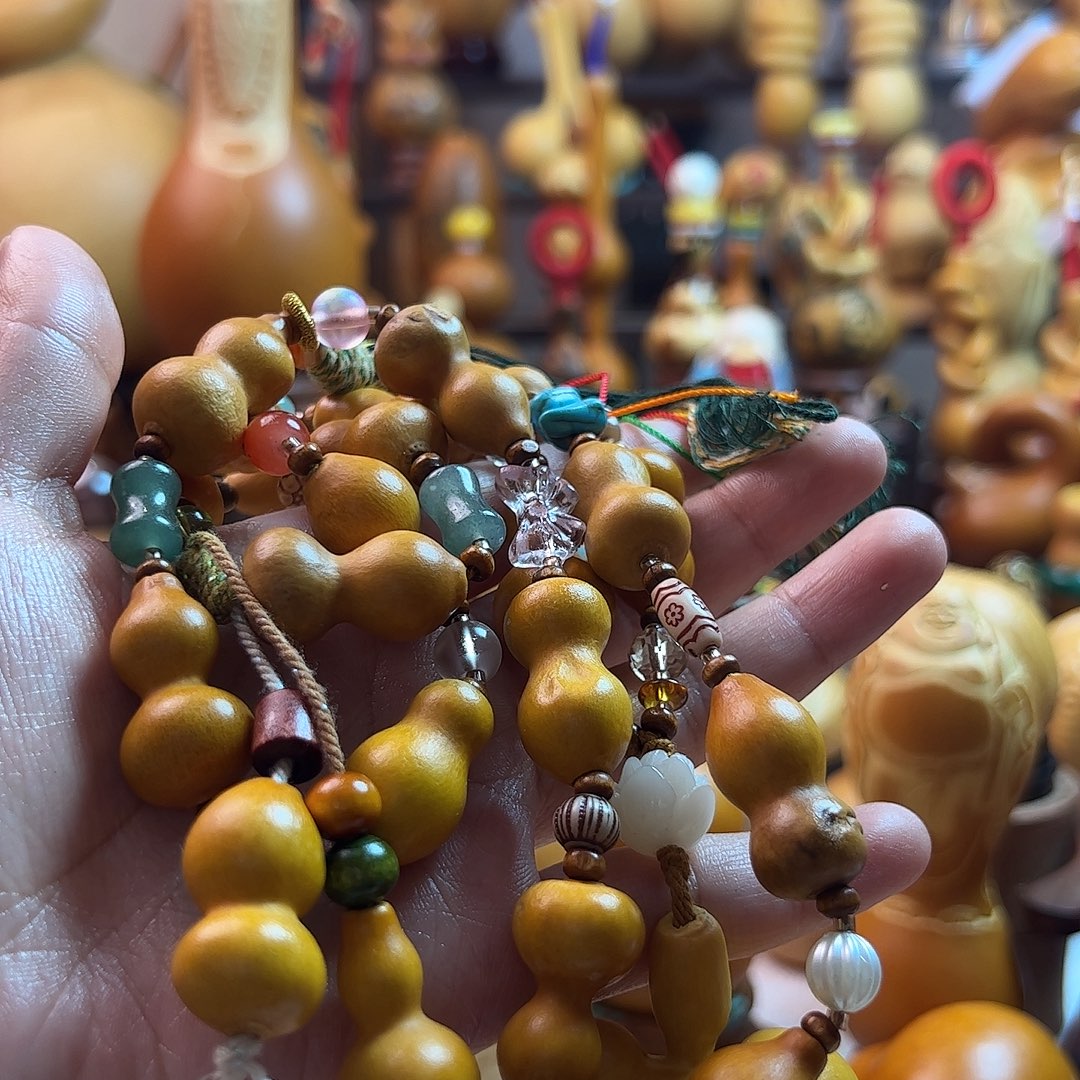 乐****大叶紫檀（黑酸枝木类）