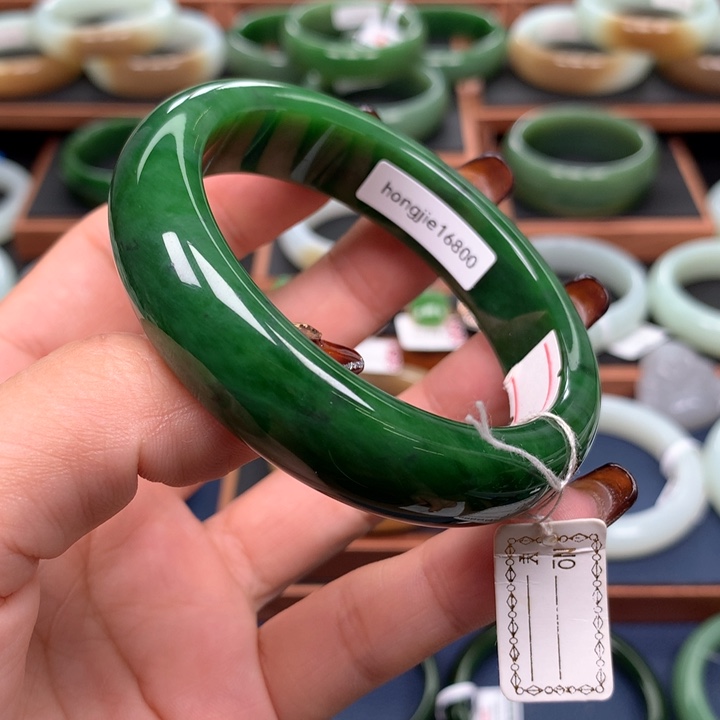 和田玉（碧玉）手镯未镶嵌