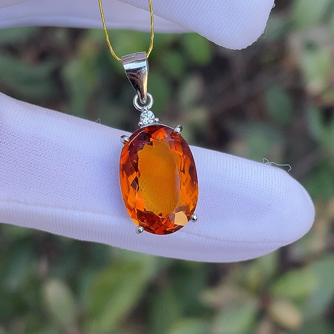 天然S925银芬达色暴力黄色黄水晶吊坠主石11*15尺寸