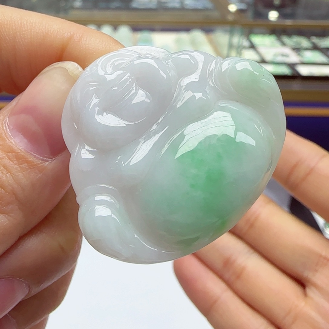 颈饰未镶嵌翡翠佛