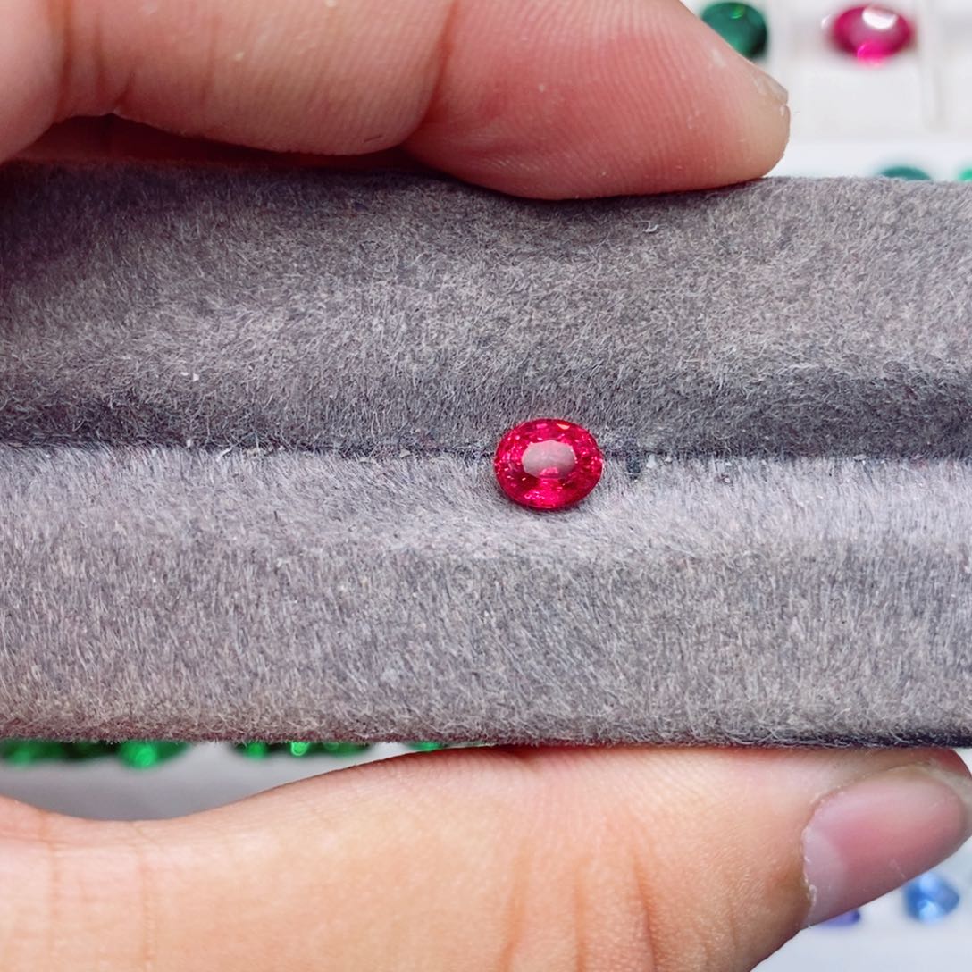 尖晶石裸石未镶嵌绝地武士尖晶石90分