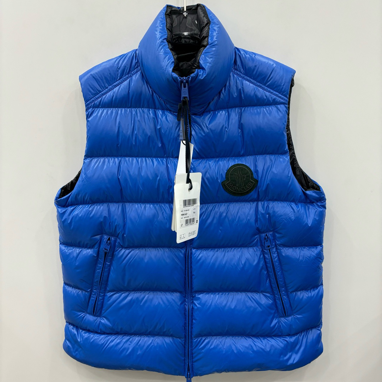 Moncler 盟可睐/SS23 纯色徽章贴标马甲/尺码3/全新/编号7021