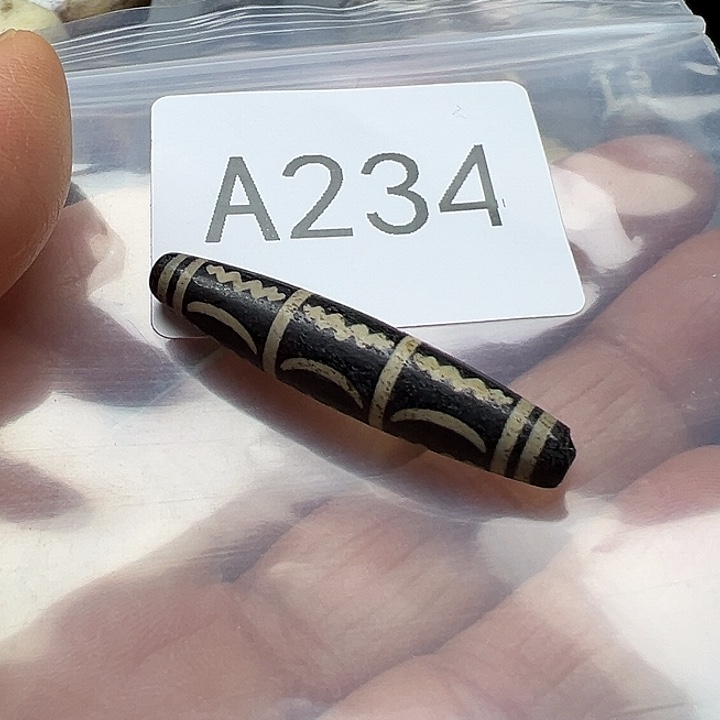 智***永玛瑙/玉髓未镶嵌手链