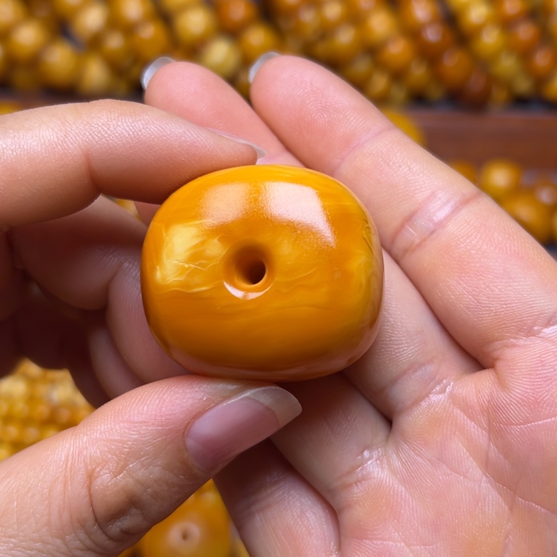 蜜蜡未镶嵌吊坠(不含链)