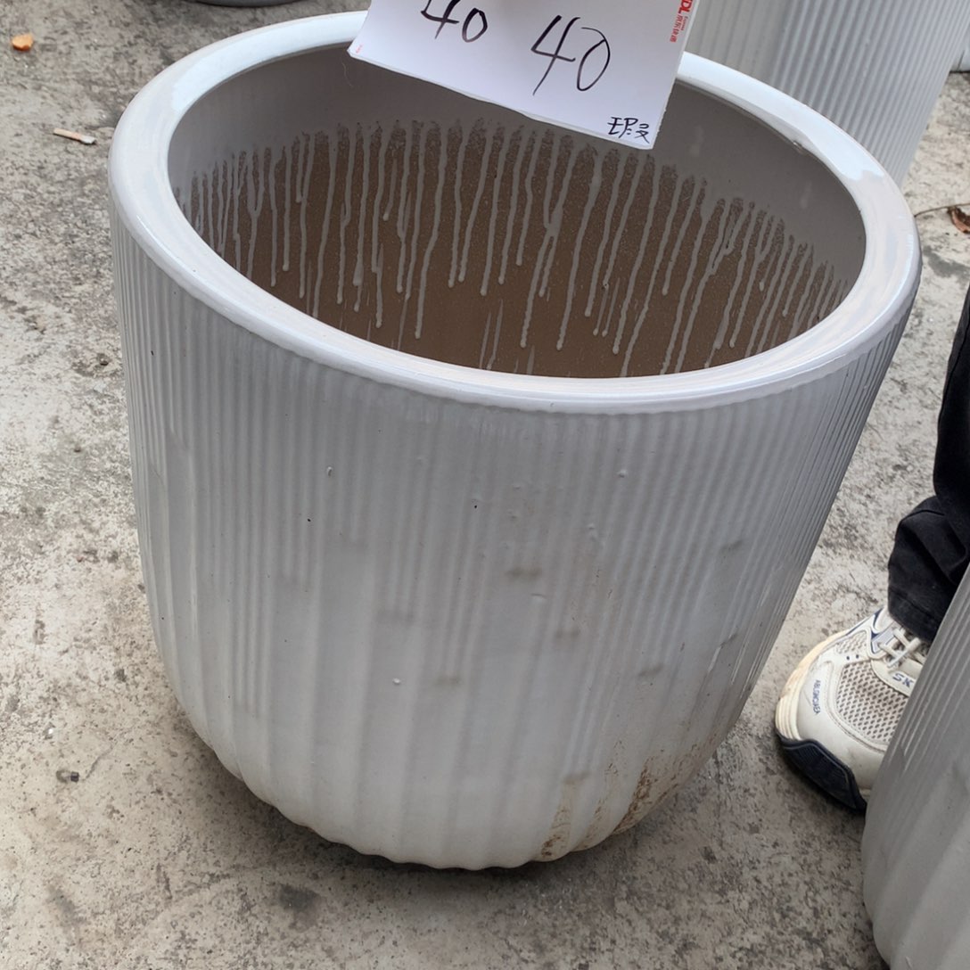 瑕疵高温陶瓷花盆