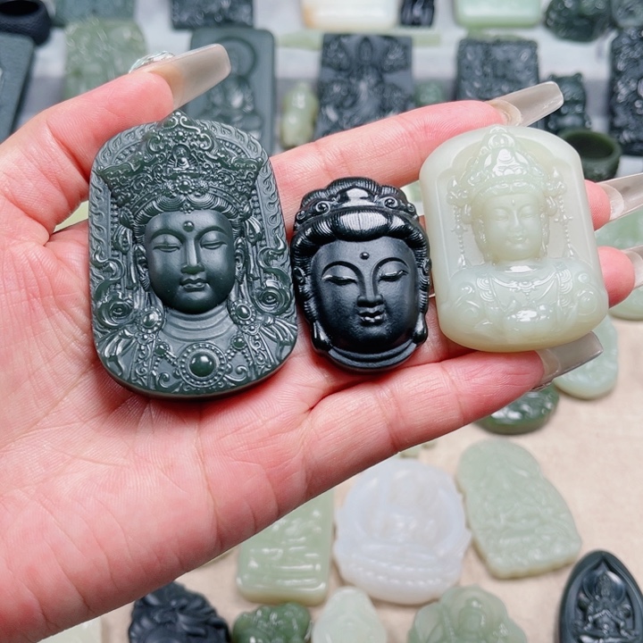 匠***务和田玉未镶嵌颈饰