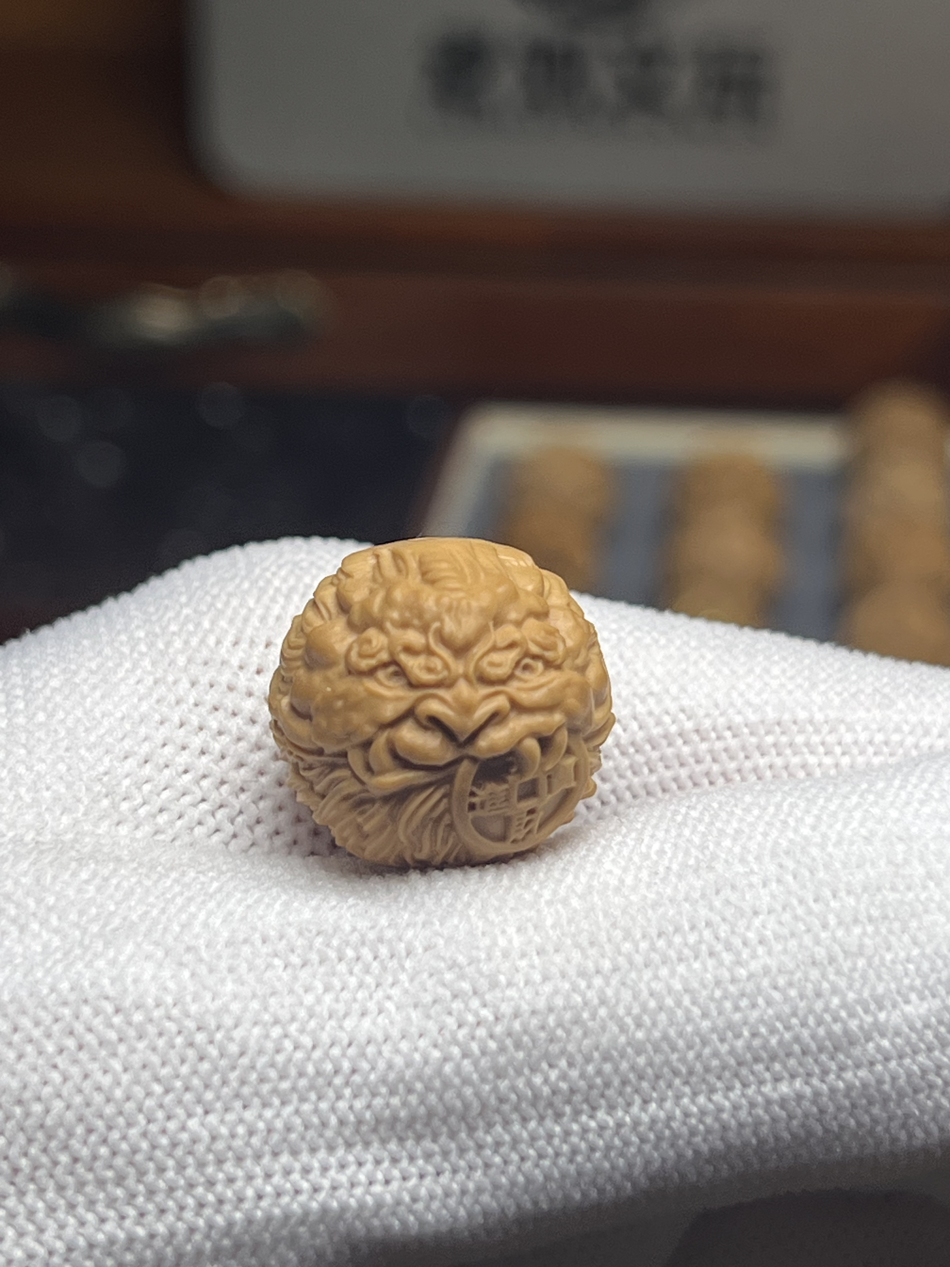 16-18左右尺寸吞金兽猴头核桃（全品有正常封口线）