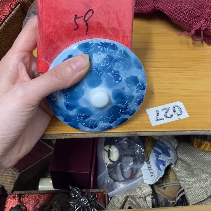 摆件中古工艺品一件