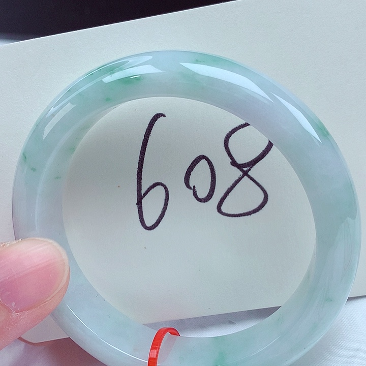 翡翠未镶嵌手镯翡翠