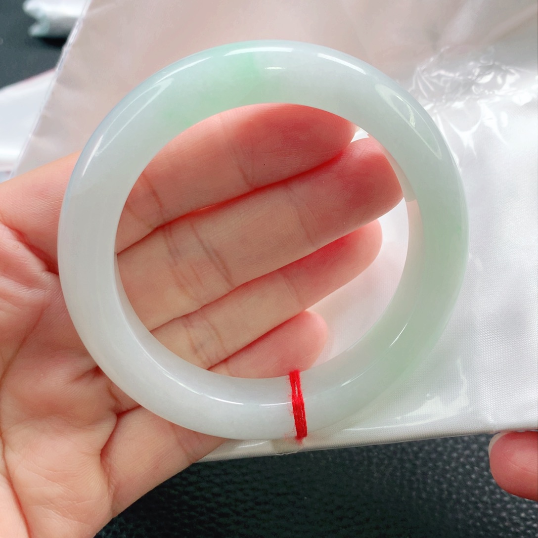 未镶嵌手镯翡翠56正