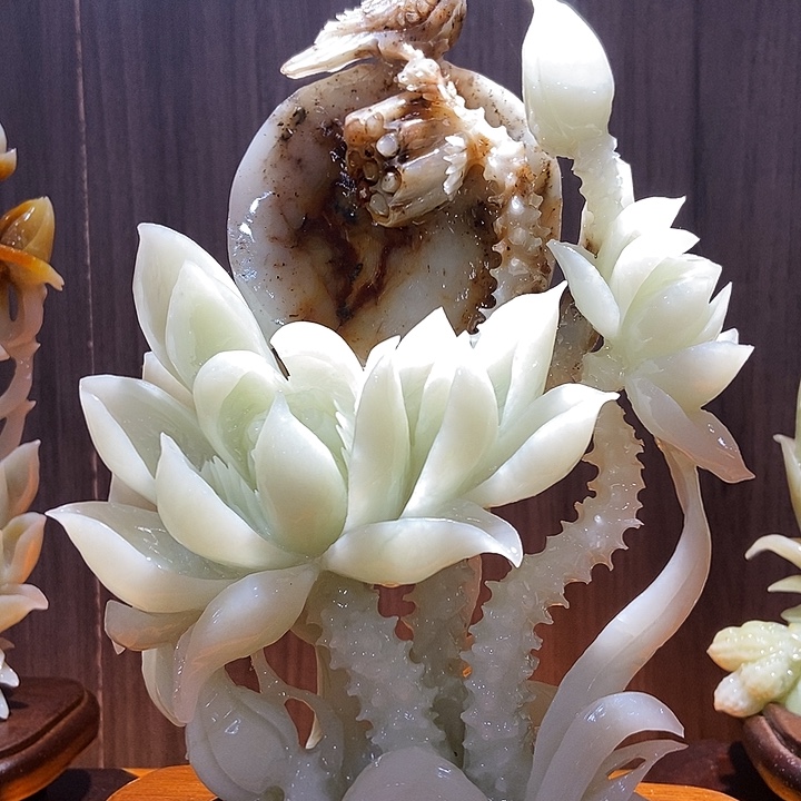 合金蛇纹石玉（覆膜）珠宝奇石