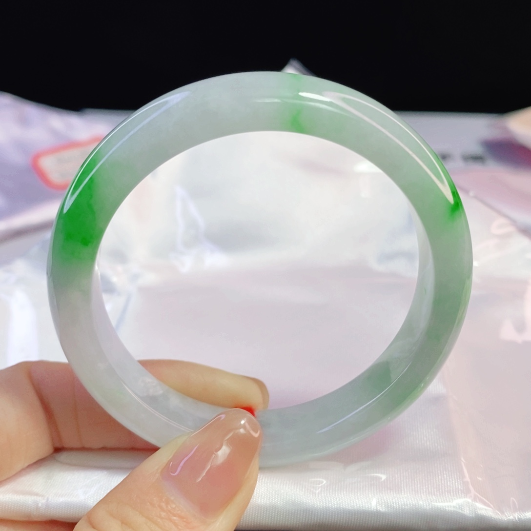 翡翠手镯未镶嵌53