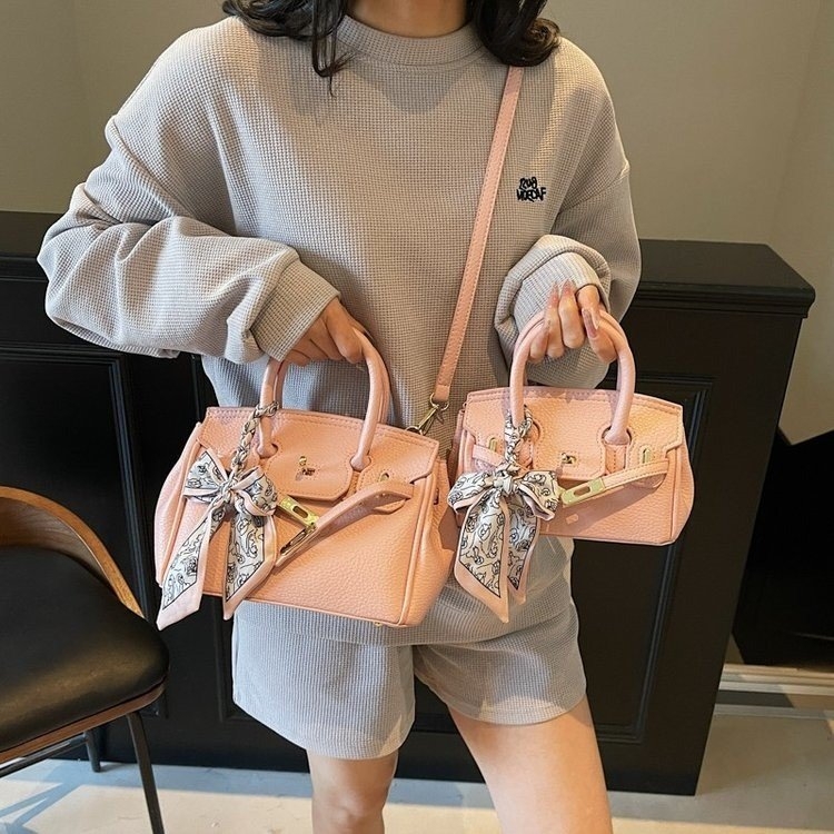 081-120小众包包没有运费险默认微瑕非直播时间拍包联系客服要图