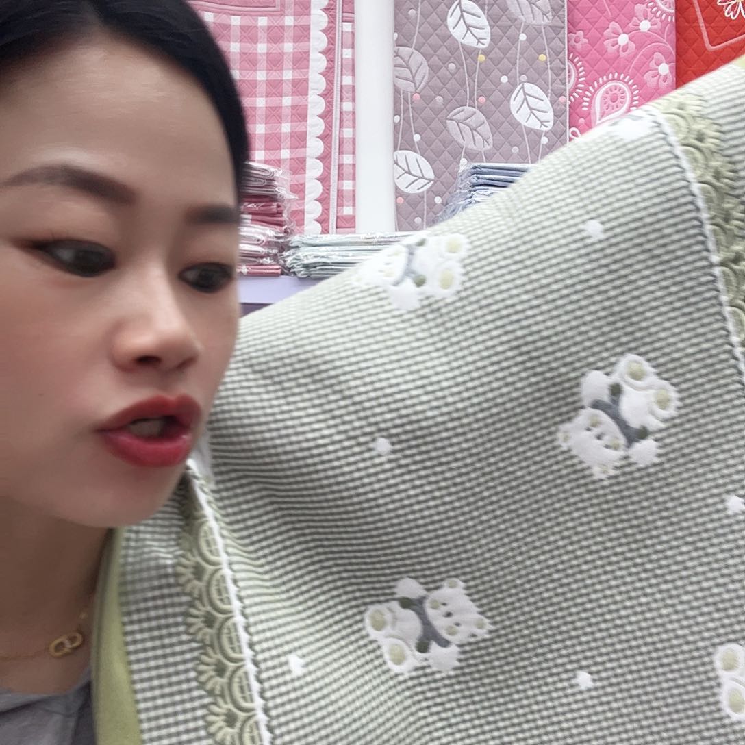 棉绿色小熊纯棉纱布