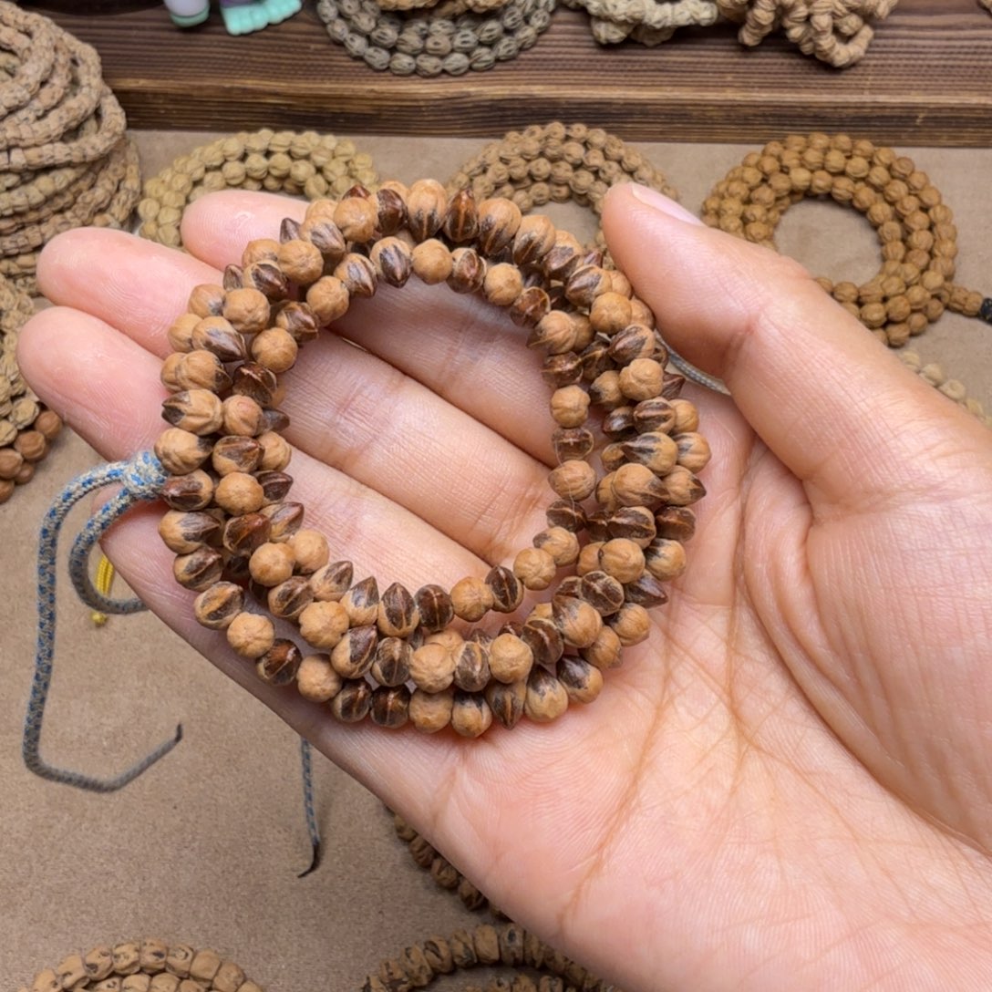 柏香籽/百香籽吊坠报喜 红牙横打