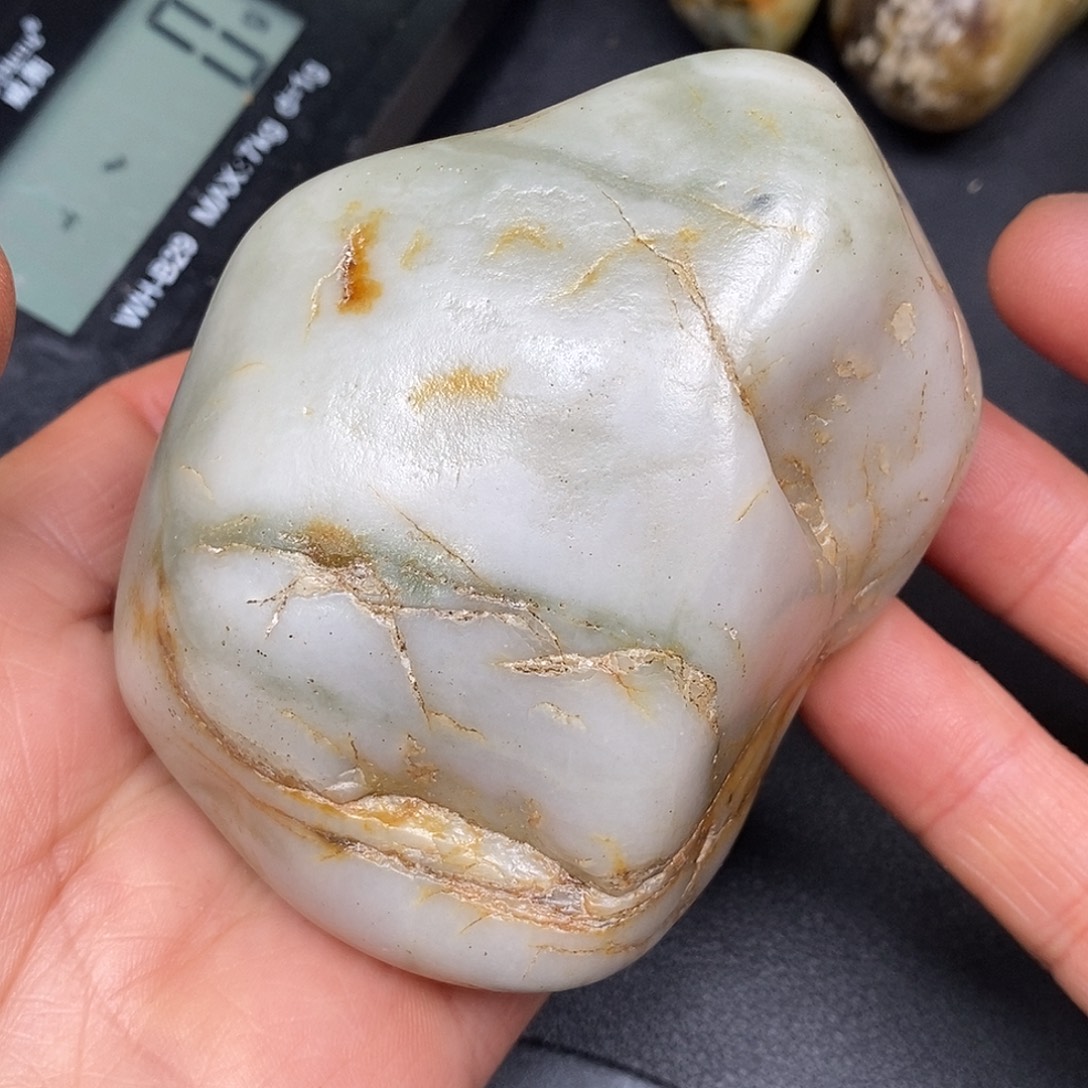 和田玉未镶嵌珠宝奇石