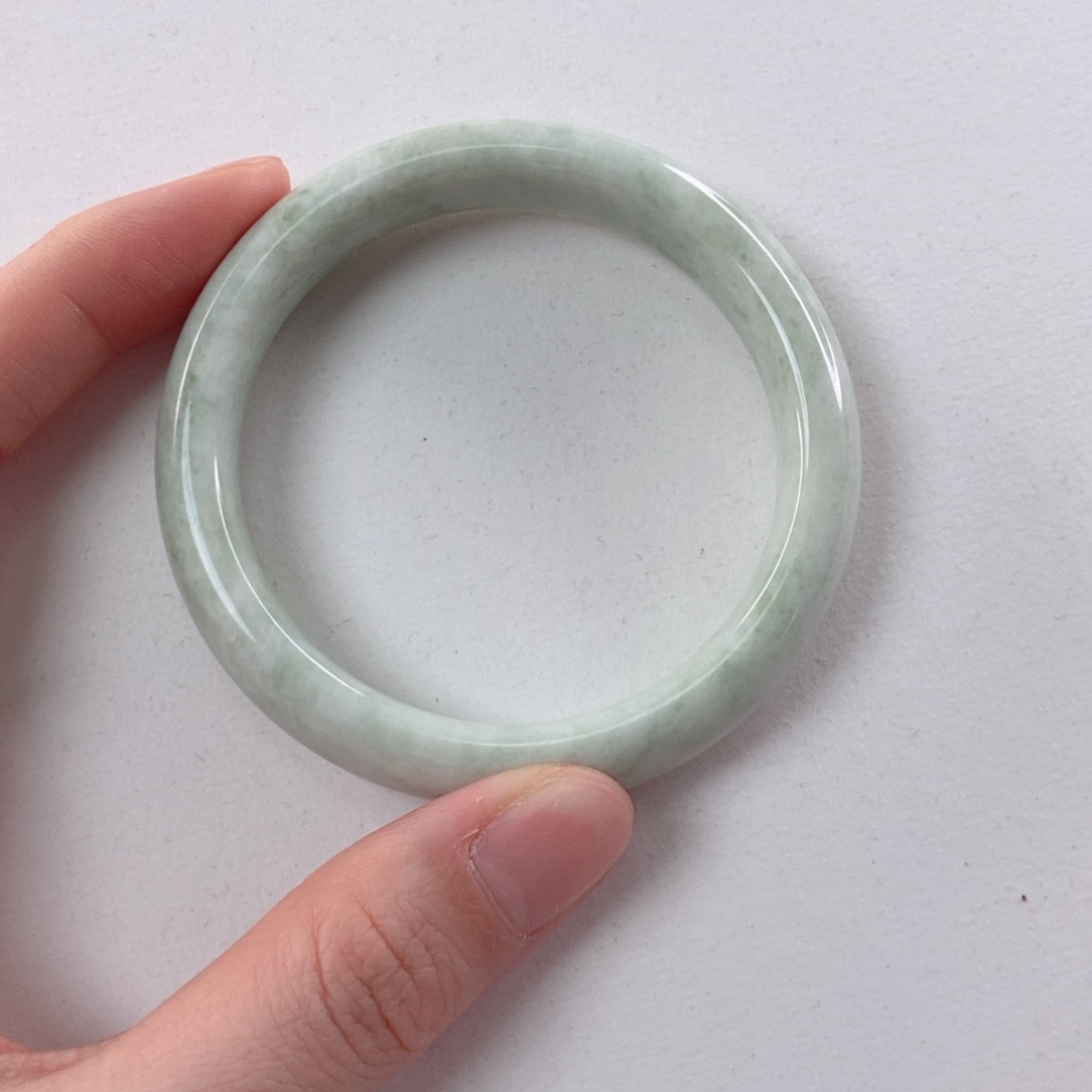 蓝田玉（蛇纹石化大理石玉）手镯未镶嵌红***水