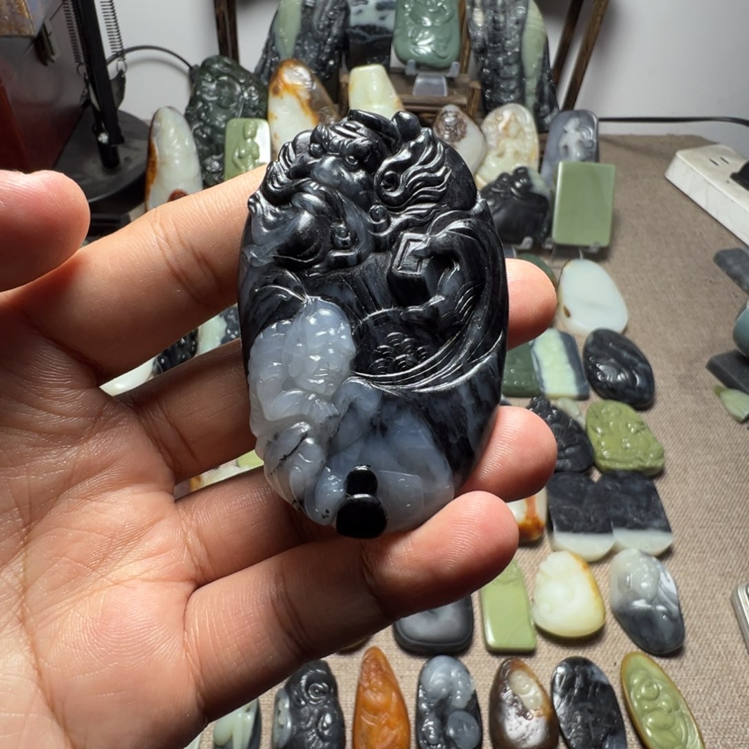 和田玉未镶嵌挂件钟馗