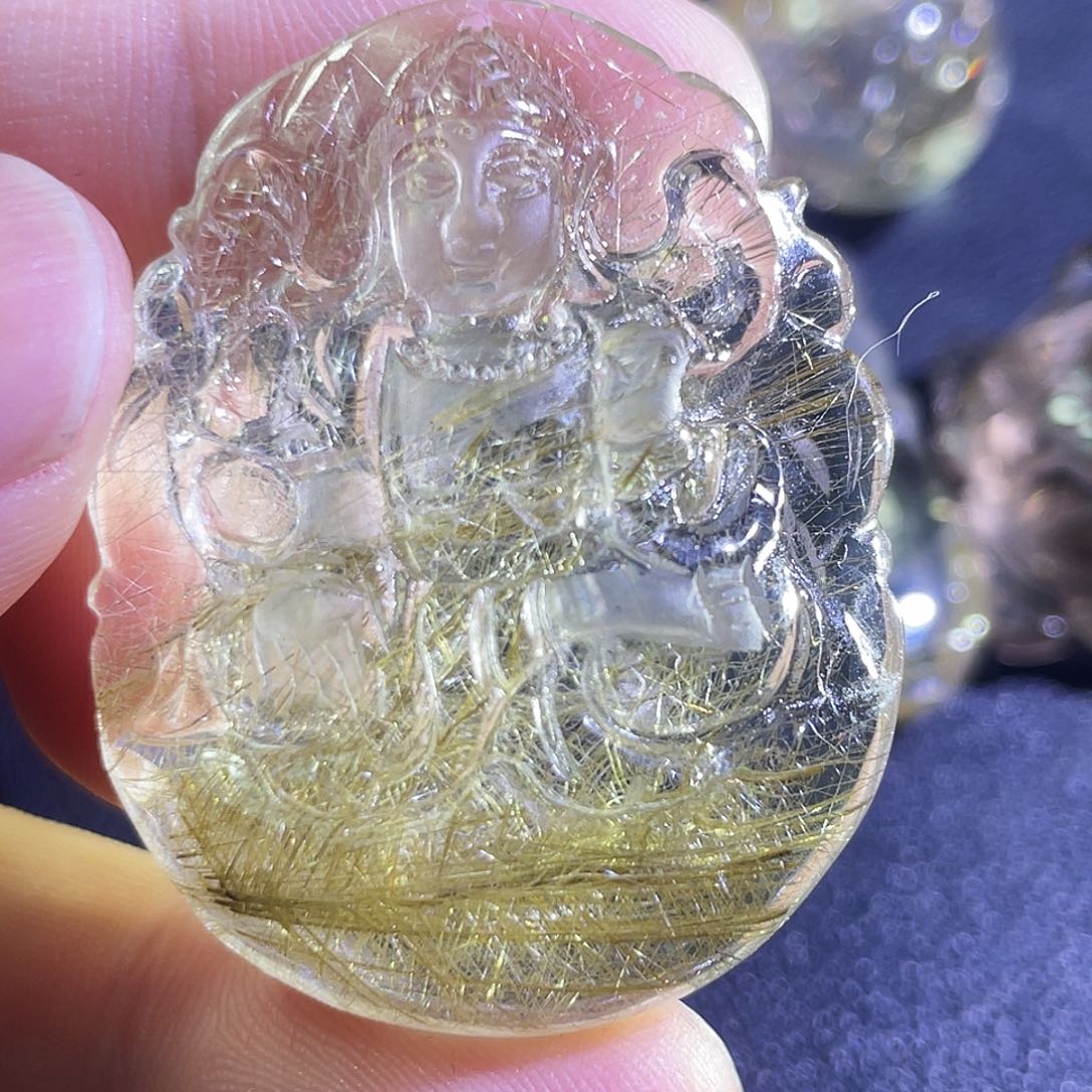 董***吊坠(赠链)未镶嵌水晶