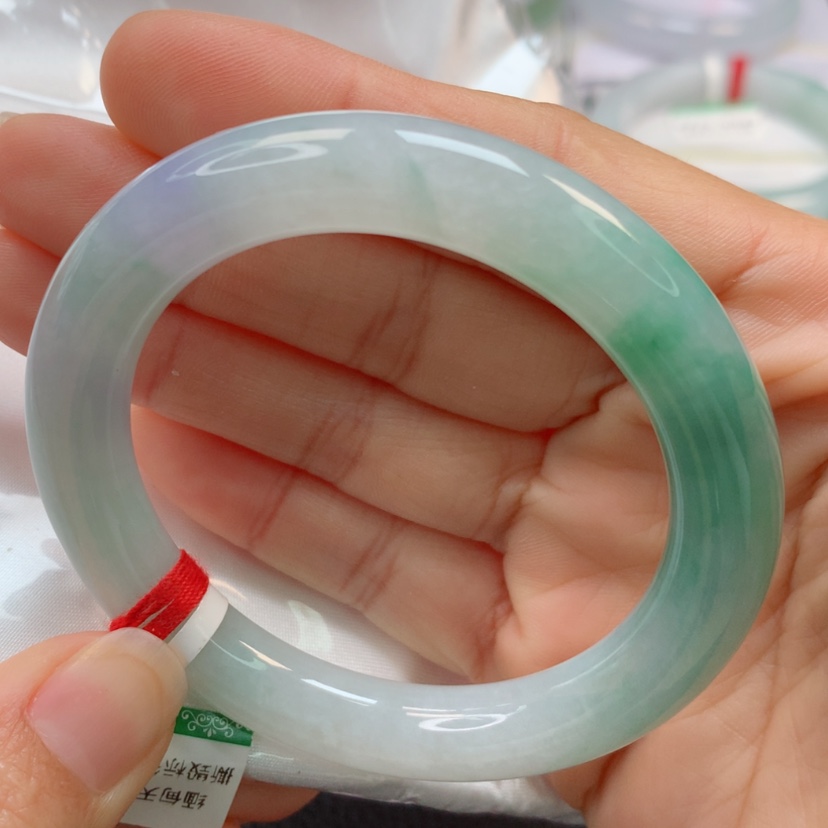 【闪购商品】翡翠手镯未镶嵌天然翡翠手镯