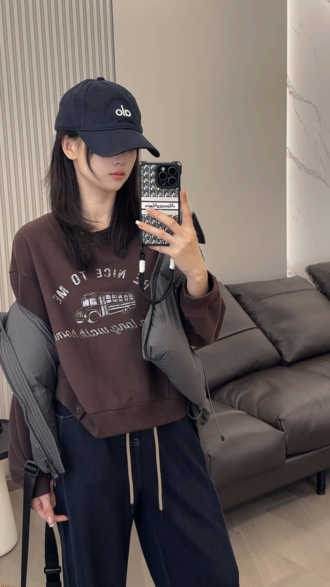 Y.M | 布鲁塞深冬 韩国C位穿搭 超暖拉毛绒复古松弛显白卫衣1479