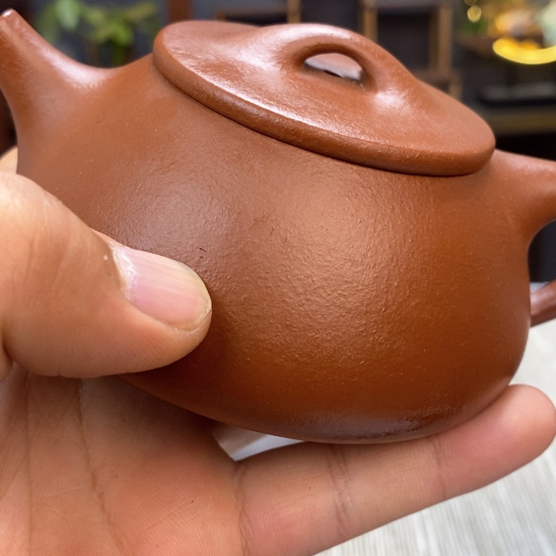 朱泥茶壶瑕疵容量240毫升