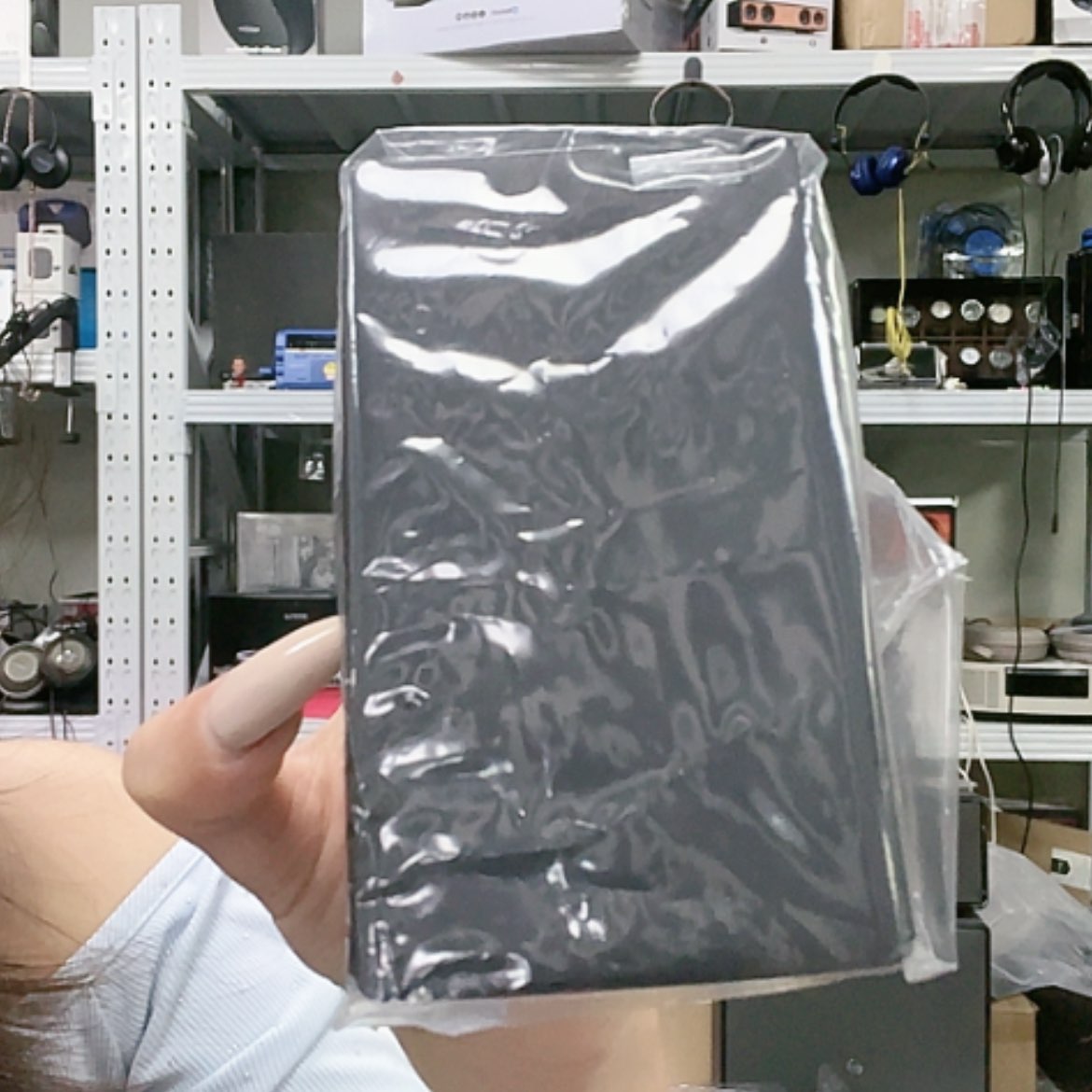 【闪购商品】95新惊**剑黑色皮套
