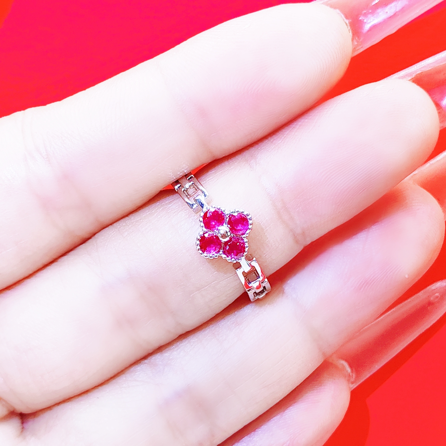 拉克沃纳—珍藏轻奢红宝-精工高订戒指 616