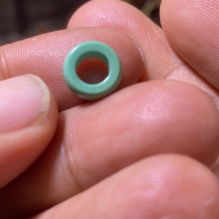 绿松石配饰未镶嵌