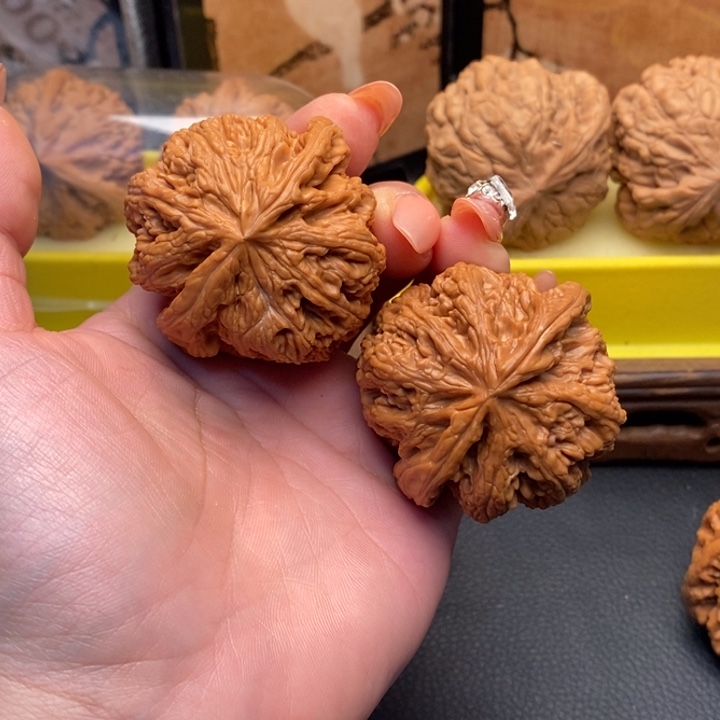 文玩核桃把件002粗筋46全品