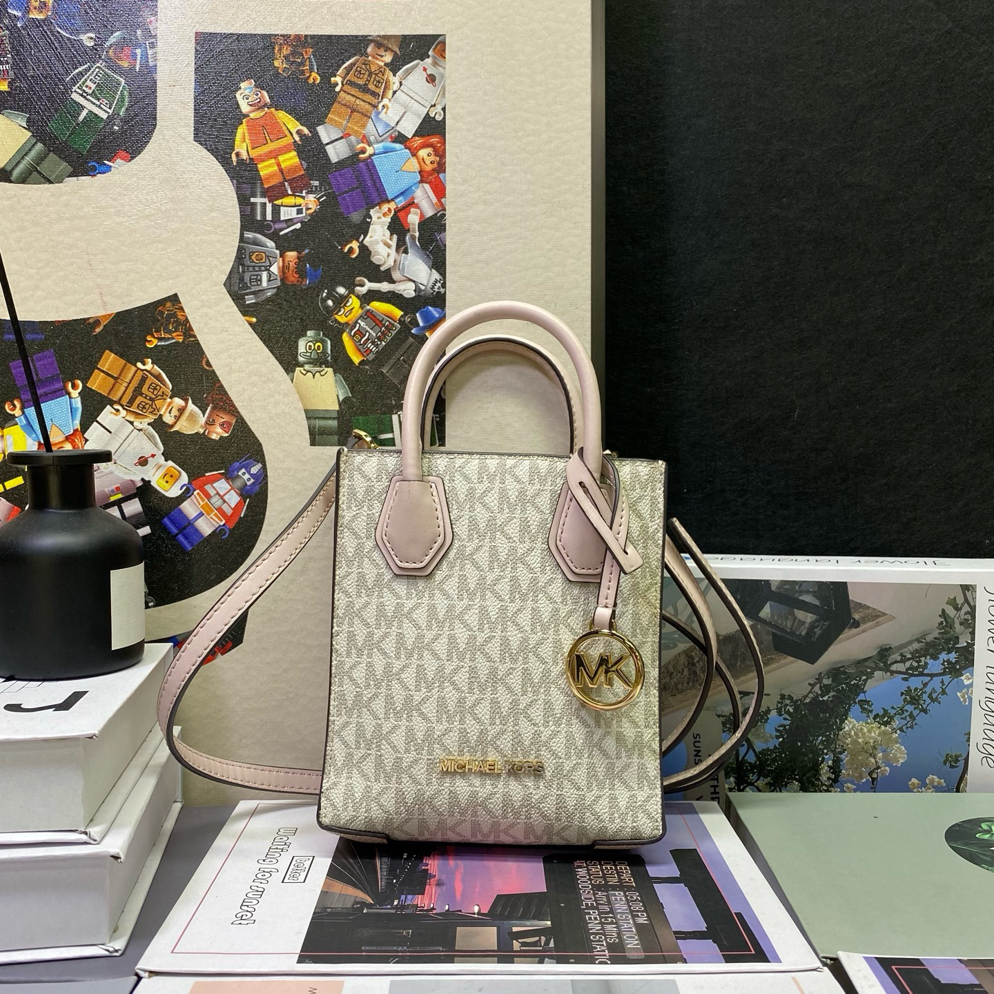 95新 MICHAEL KORS/迈克高仕 23280斜挎包15*18