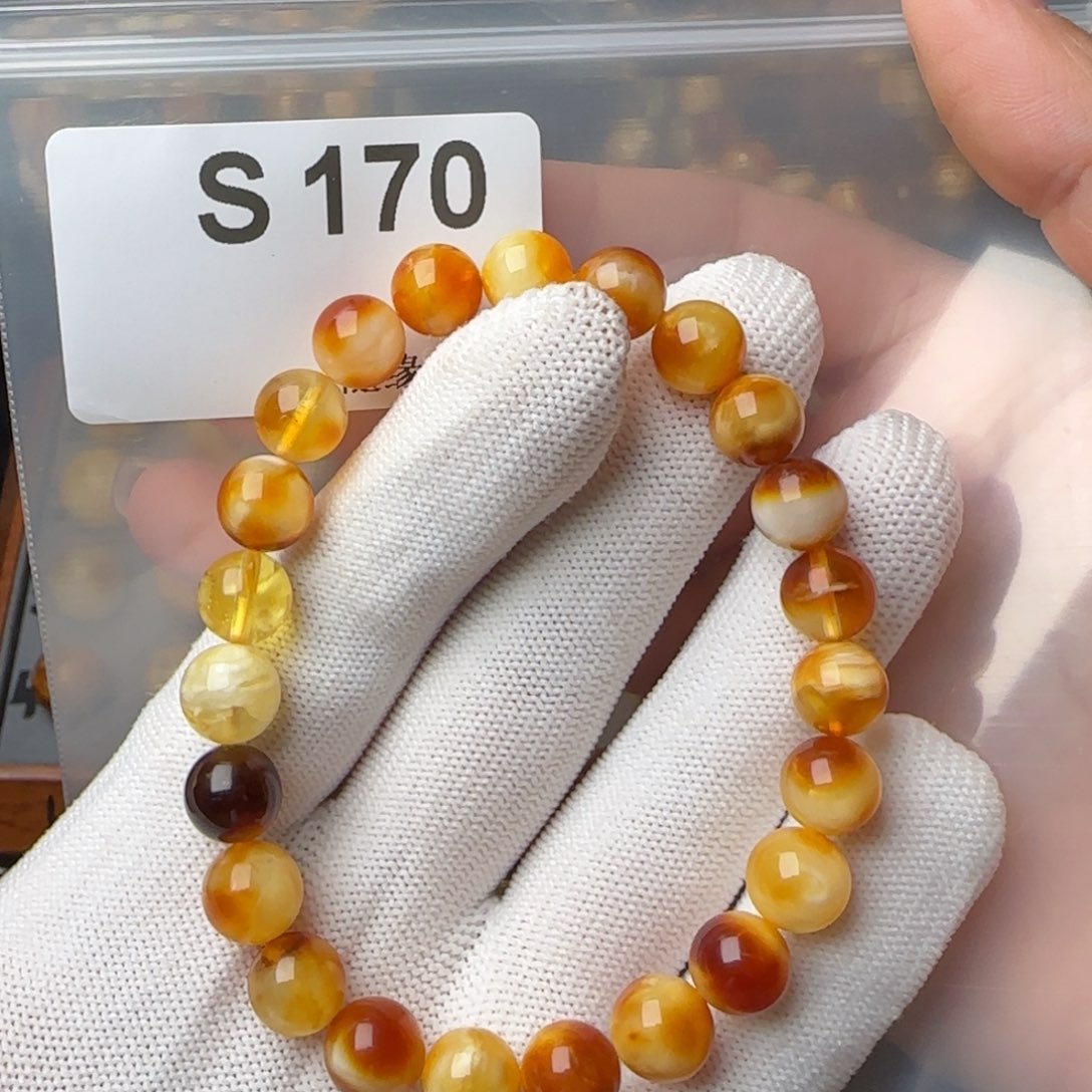 琥珀裸石未镶嵌9尺寸