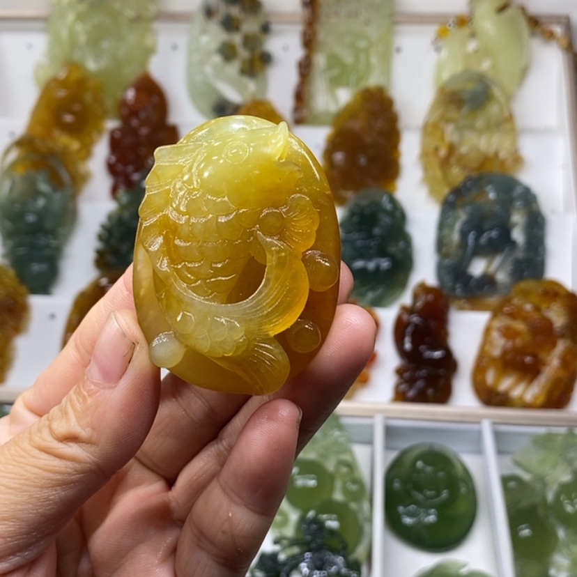【闪购商品】未镶嵌蛇纹石玉颈饰