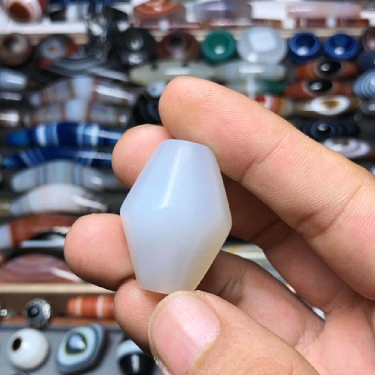 【闪购商品】玛瑙/玉髓颈饰未镶嵌