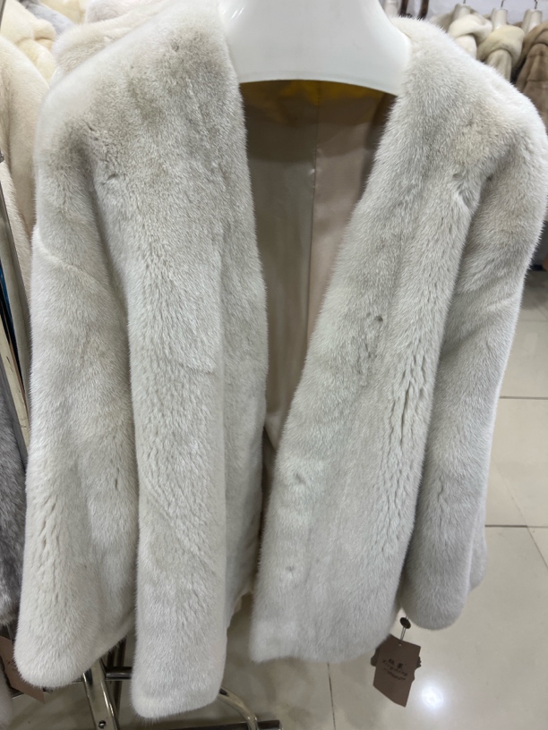 余钱好物分享女款外套