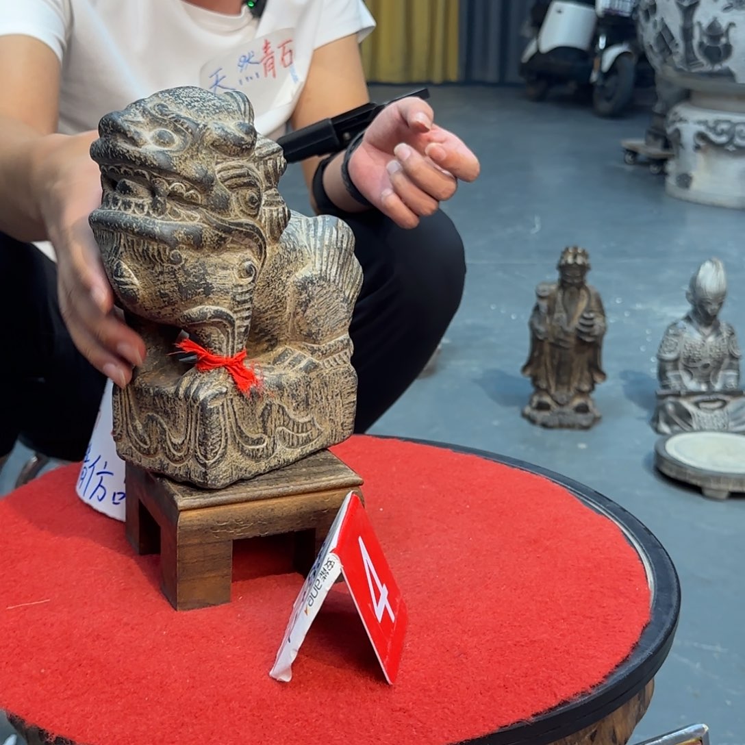 远***智石材天然青石石雕圆青石
