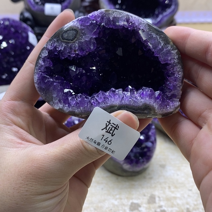 大型摆件（非配饰）紫晶未镶嵌