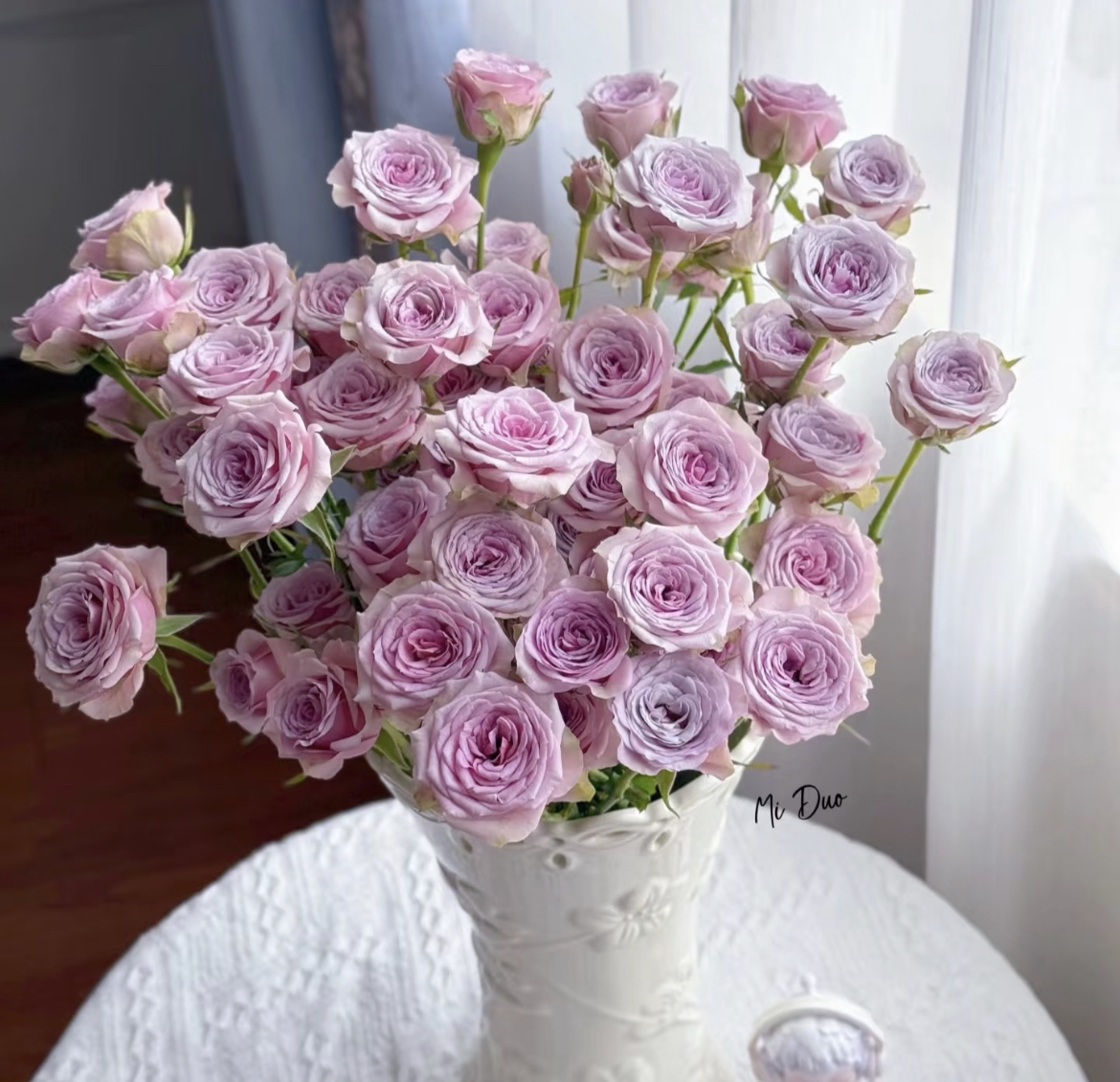 （曼曼）多头莱拉玫瑰8支+2支防损 鲜花任意两单包邮