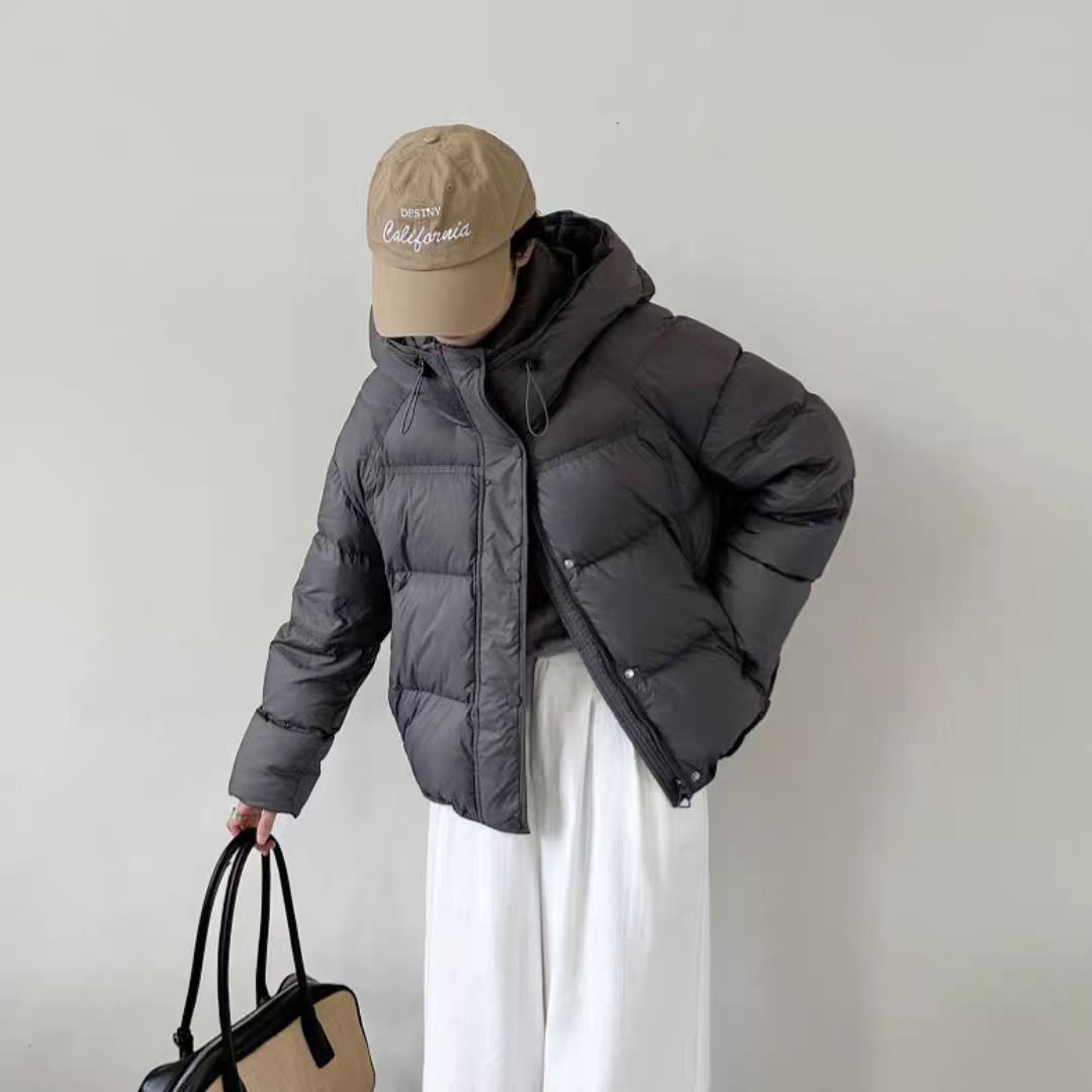 秋冬季新款羽绒服时尚纯色轻便保鸭绒外套连帽百搭
