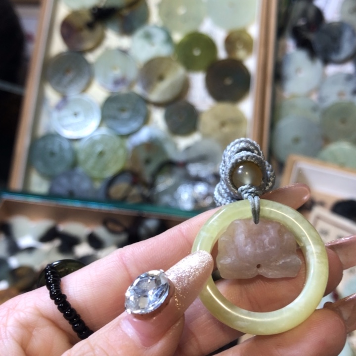 岫玉岫玉戒圈未镶嵌