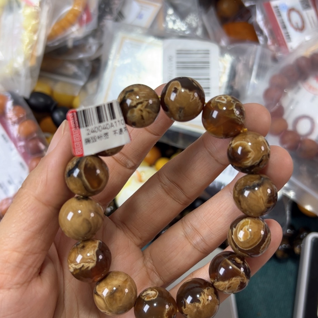 琥珀珠宝奇石未镶嵌767