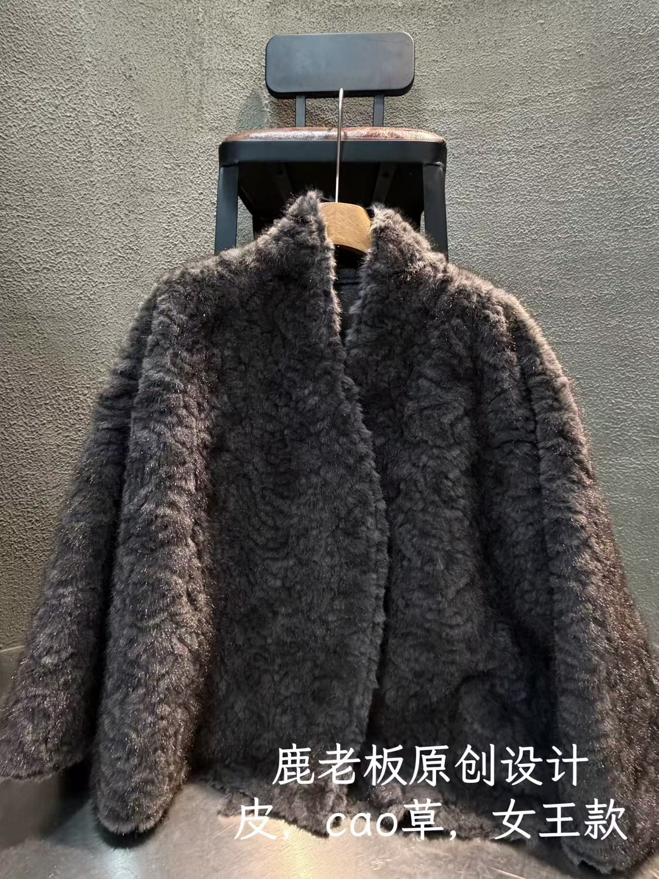 「鹿哥原创」2025冬季两面穿斗篷休闲保暖冬款显瘦外套