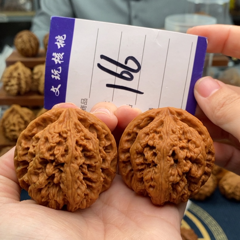 【闪购商品】文玩核桃吊坠45粗筋