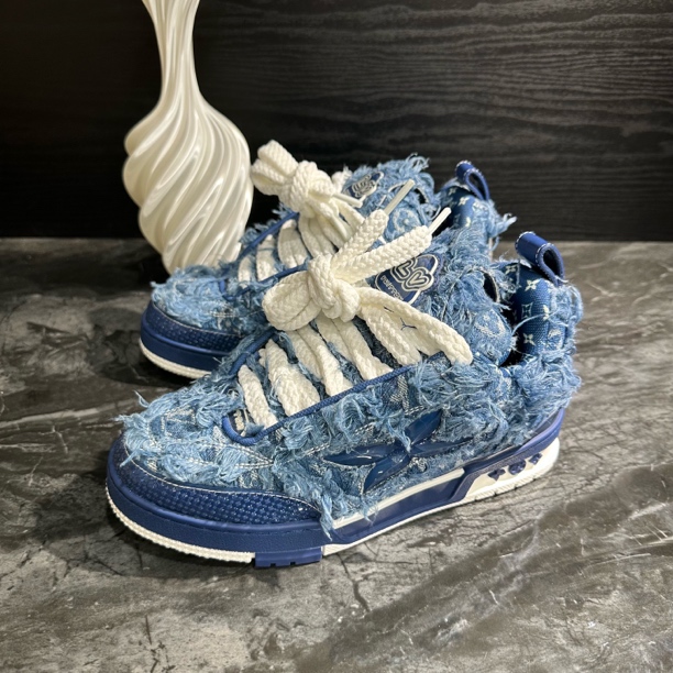未使用 LouisVuitton/路易威登 37码/新款skate面包Trainer板鞋