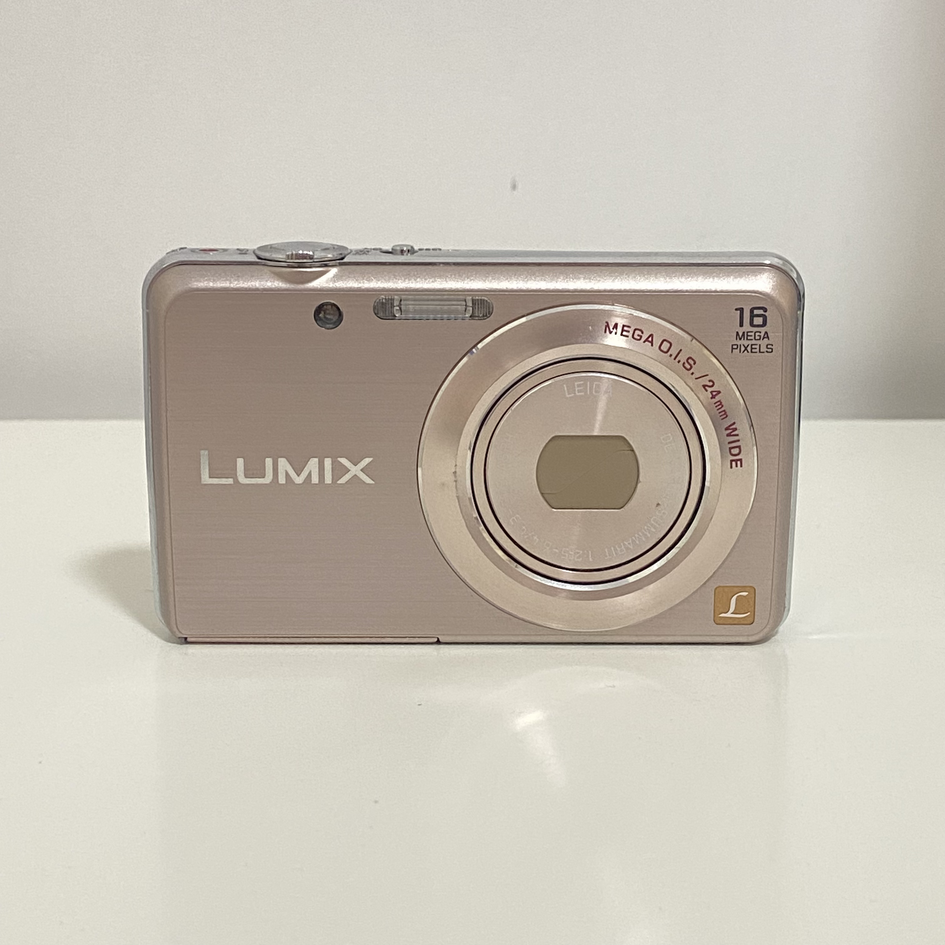 95新 Panasonic/松下 FH8 1600万像素 5倍光变 No退换  配件齐全