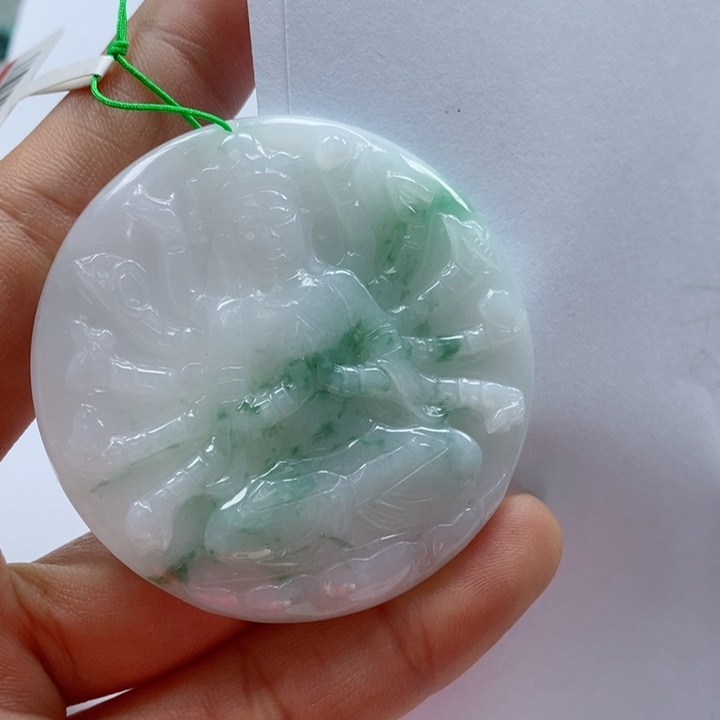 翡翠颈饰未镶嵌一***缘天然