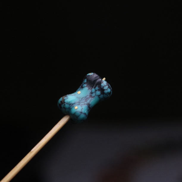 绿松石骨头乌兰花骨头尺寸7.6×11.5