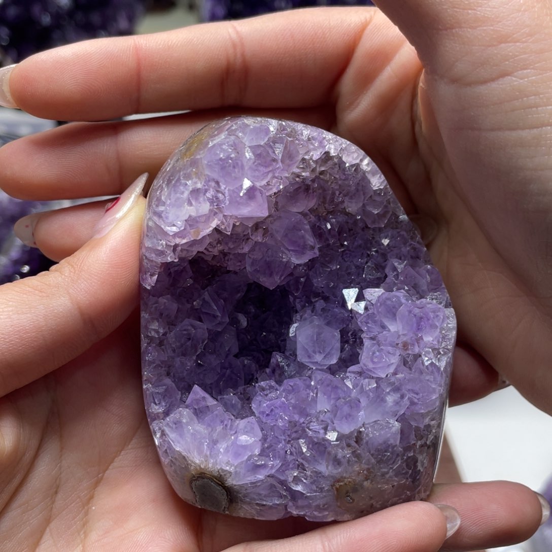 紫晶大型摆件（非配饰）未镶嵌